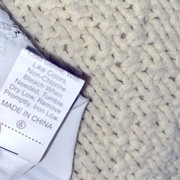 Halife white & black striped sleeveless top size large new with tags - Picture 7 of 7